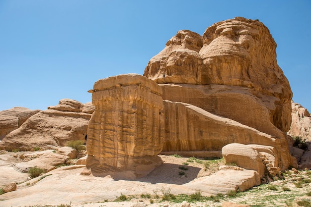 Vista da antiga cidade rochosa abandonada de Petra, patrimônio da Unesco, Jordânia