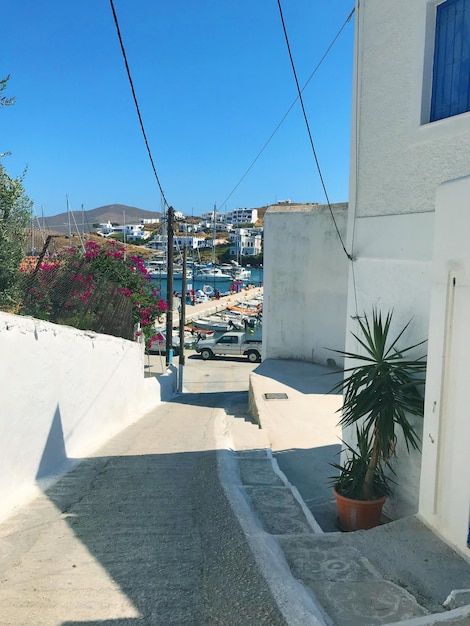 Vista da baía na ilha de kythnos