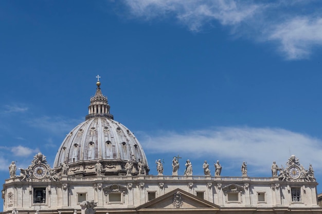 Vista da Basílica de São Pedro na Cidade do Vaticano Roma Itália