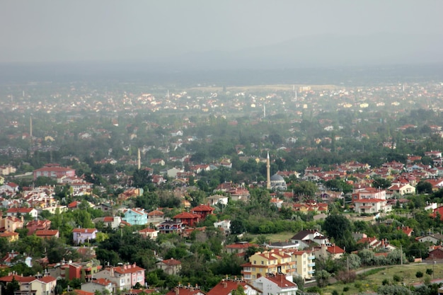 Vista da cidade de konya das colinas