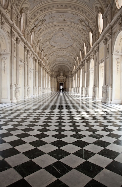 Vista da Galleria di Diana no Palácio Real de Venaria, perto de Torino, região do Piemonte