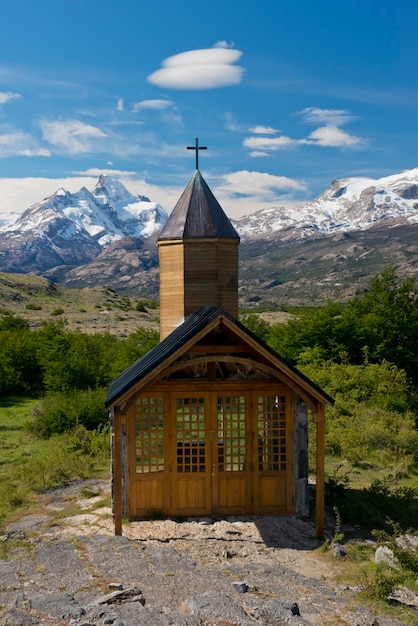 Foto vista da igreja contra o céu