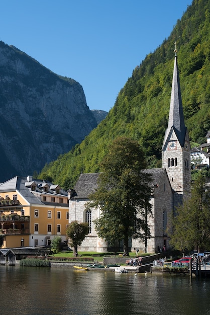 Vista da Igreja Evangélica Paroquial em Hallstatt