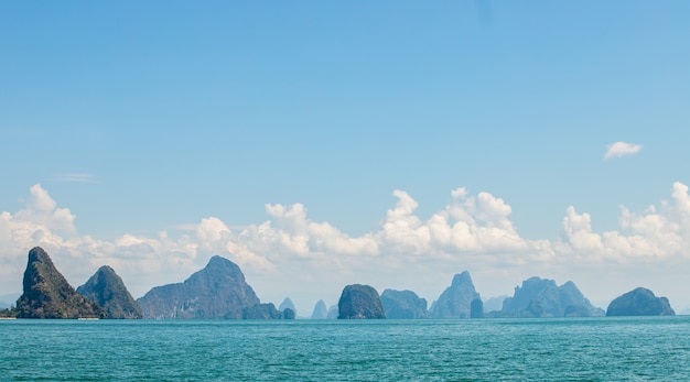 Vista da ilha na província de Phang Nga