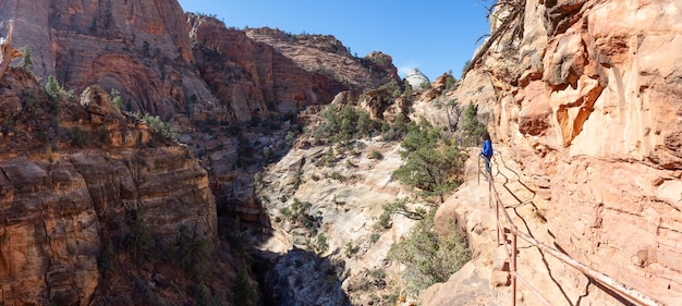 Vista da paisagem do parque nacional de zion de mountain peaks, utah