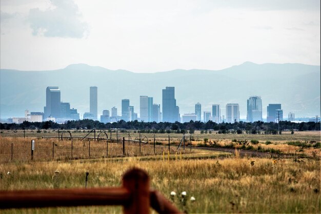 Foto vista da paisagem urbana contra o céu