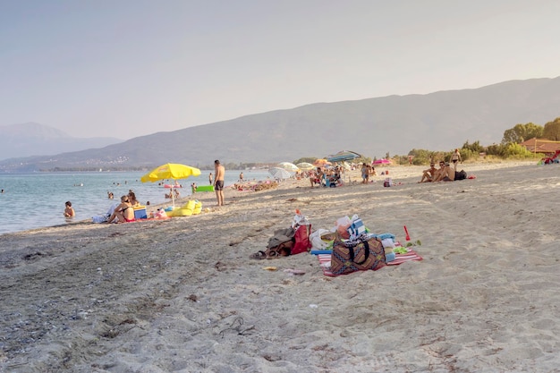 Vista da praia em um dia de verão Grécia Pieria