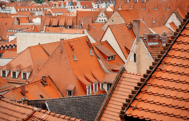 Vista das casas de azulejos da cidade velha, Europa