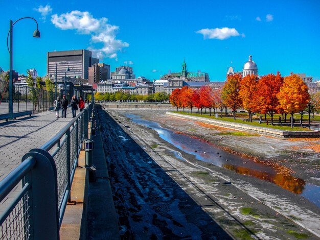 Foto vista das pessoas na cidade