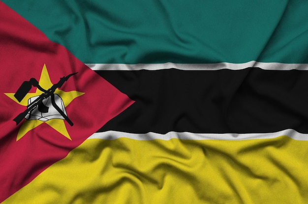 Vista de alto ângulo da bandeira no leito