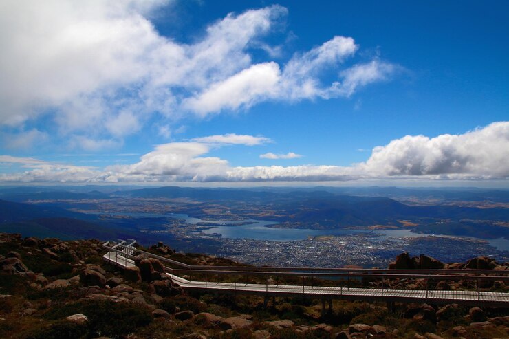 Foto vista de alto ângulo da paisagem contra o céu