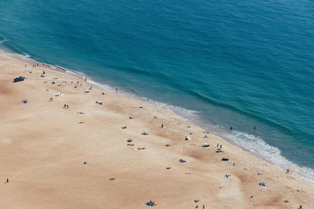 Vista de alto ângulo da praia