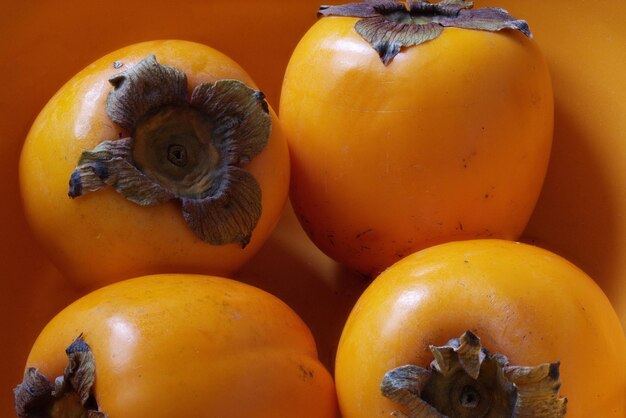 Foto vista de alto ângulo de abóboras em laranja