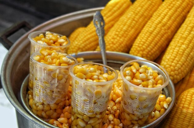 Foto vista de alto ângulo de alimentos na mesa