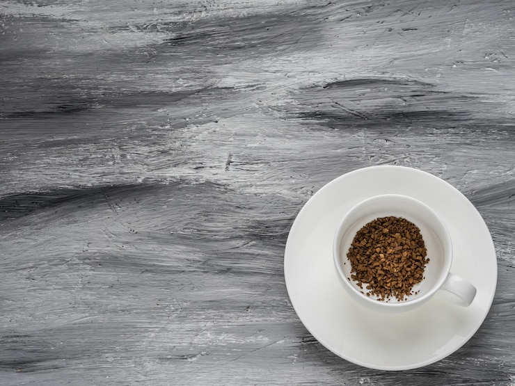 Foto vista de alto ângulo do café na mesa