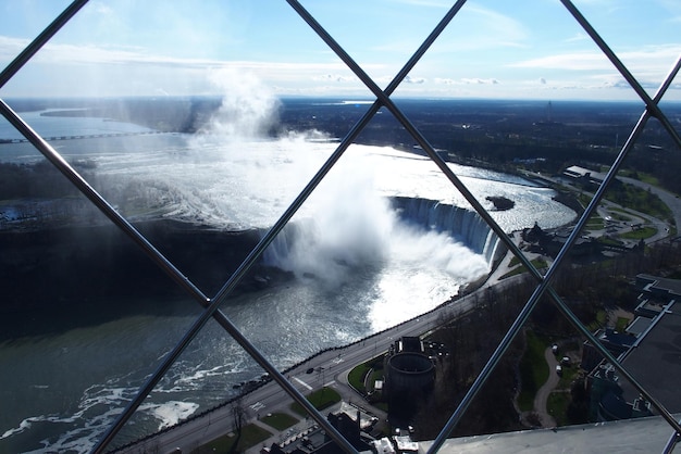 Foto vista de alto ângulo do mar contra o céu