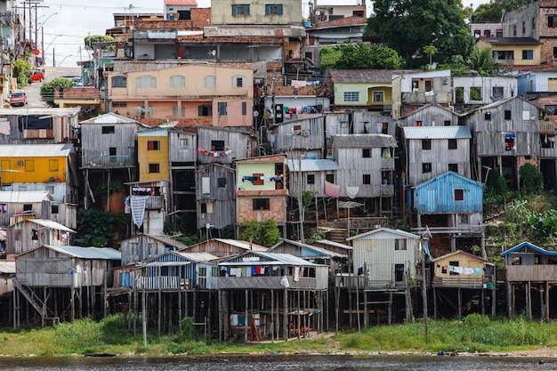 Foto vista de ângulo alto de edifícios na cidade