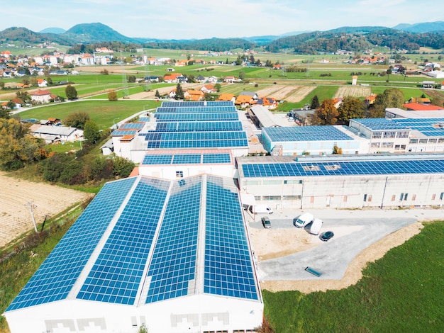 Foto vista de ângulo alto de edifícios na cidade