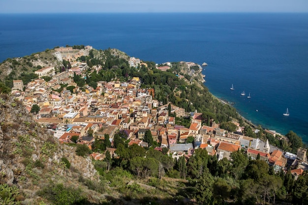 Vista de cima de Taormina, Sicília, Itália