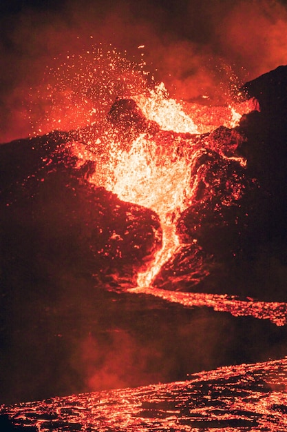 Foto vista de fogos de artifício à noite