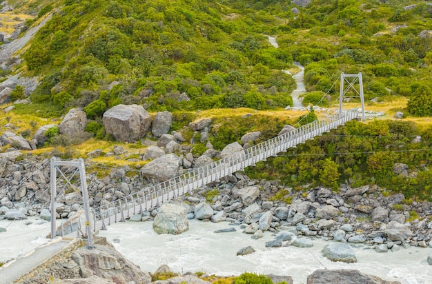 Vista, de, ponte, sobre, hooker, rio, em, Aoraki, parque nacional, ilha sul, nova zelândia