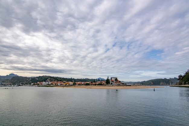 Vista de Ribadesella um dos lugares mais turísticos da região das Astúrias