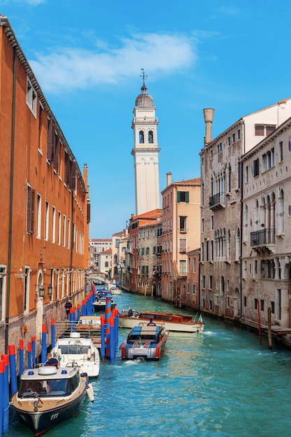 Vista de San Giorgio dei Greci em Veneza Itália