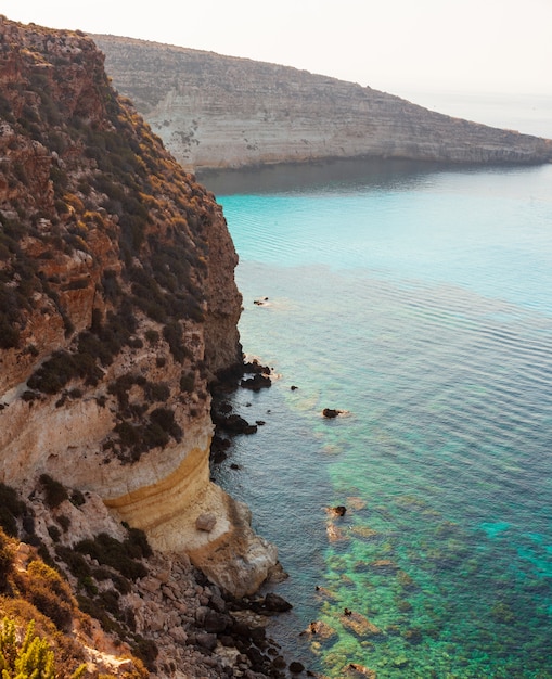 Vista de Tabaccara lugar famoso mar de Lampedusa