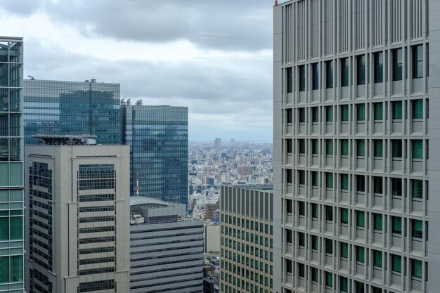 Foto vista de um andar alto de um prédio de escritórios em marunouchi, no centro de tóquio, japão, em 2019