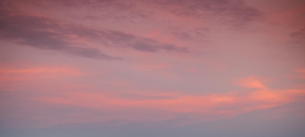 Vista do horizonte de substituição do céu Orange Sunset