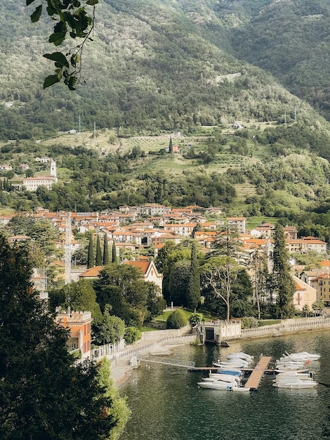 Vista do iate clube no Lago Como Itália julho de 2023