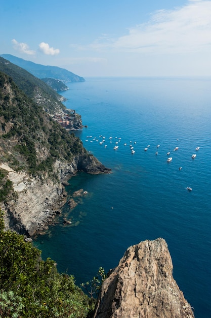 Vista do parque de Cinque Terre Itália