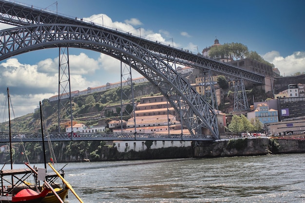 Vista do porto é a segunda cidade mais populosa de portugal