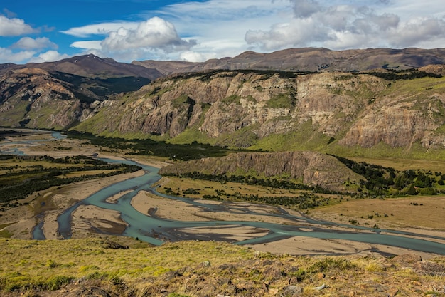 Vista do Rio De Las Vueltas, vale do Rio de voltas no Parque Nacional Los Glaciares, El Chalten