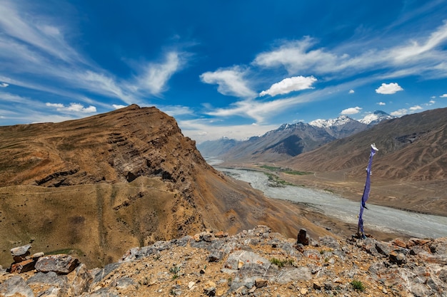 Vista do vale de Spiti, no Himalaia. Vale Spiti, Himachal Pradesh, Índia