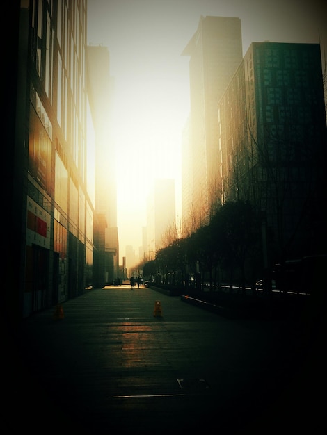 Foto vista del edificio en la ciudad