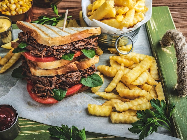 Foto vista em alto ângulo de vegetais na mesa