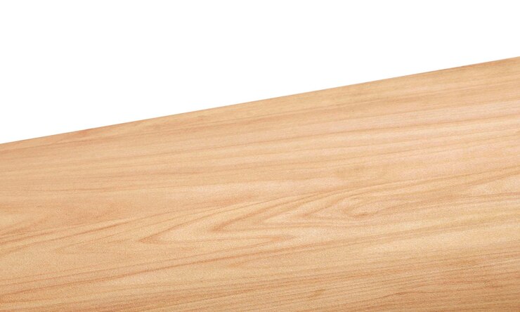 Vista de la esquina de la mesa de madera o de madera aislada sobre un fondo blanco