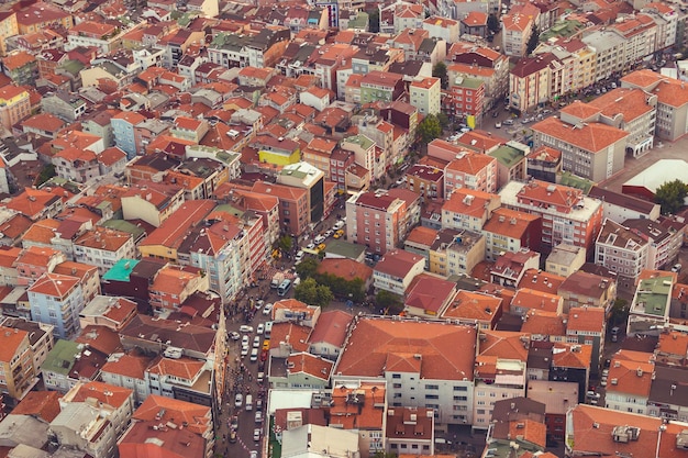 La vista de Estambul desde el aire nos muestra una increíble puesta de sol