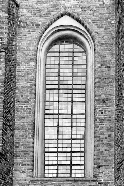 Vista de Estocolmo en blanco y negro detalle de la antigua iglesia