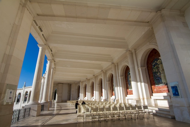 Foto vista de la famosa plaza santa de fátima, portugal.