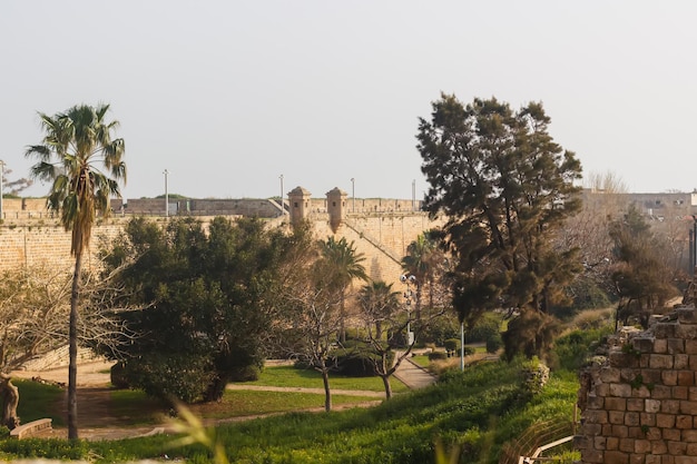 Vista de la fortaleza de Akko desde lejos