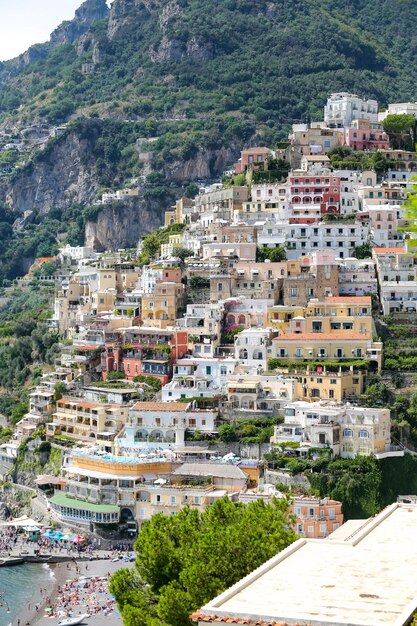 Vista geral da cidade de Positano em Nápoles Itália