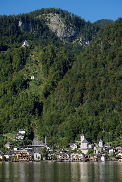 Vista de Hallstatt desde el lago Hallstatt