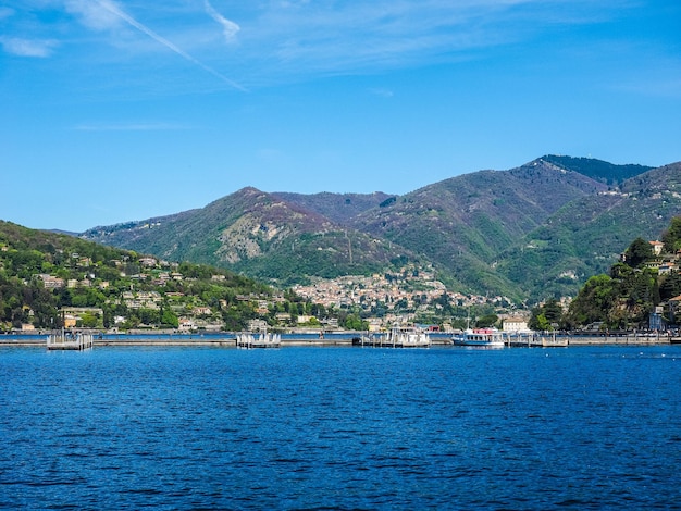 Vista HDR del lago de Como