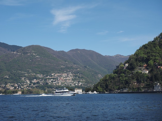 Vista del lago de Como