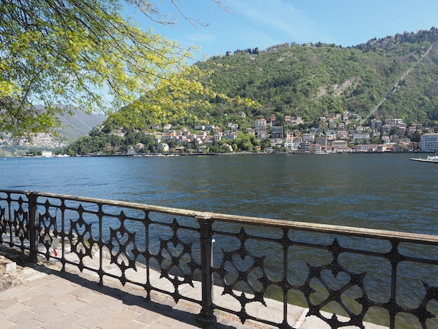 Vista del lago de Como