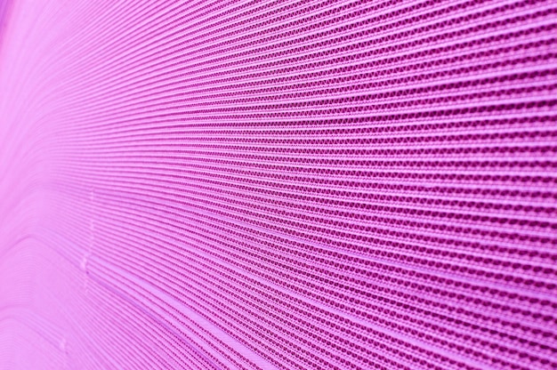 Vista lateral de cartón corrugado rosa