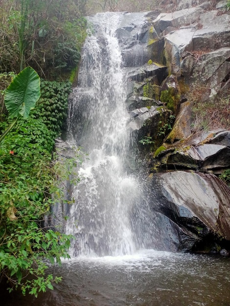 Foto vista de la montaña de indonesia