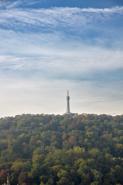 Vista del Monte Petrin desde Praga República Checa